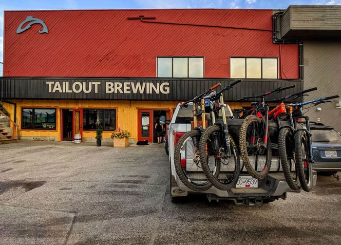 Tailout Brewing exterior in Castlegar with a truck of mountain bikes parked out front