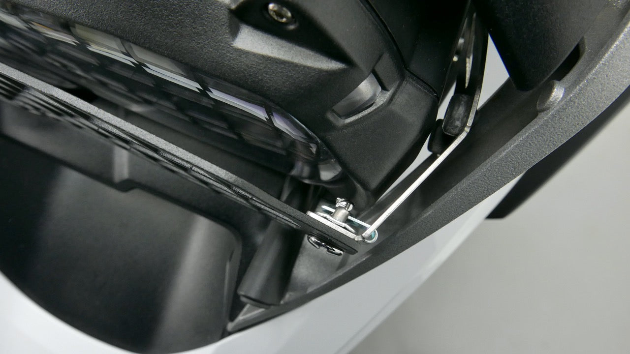 Head Light Guard - Mesh Aluminum / Stainless - BMW R1250GS & ADV / R1200GS & ADV, 2013-ON (WATER COOLED)
